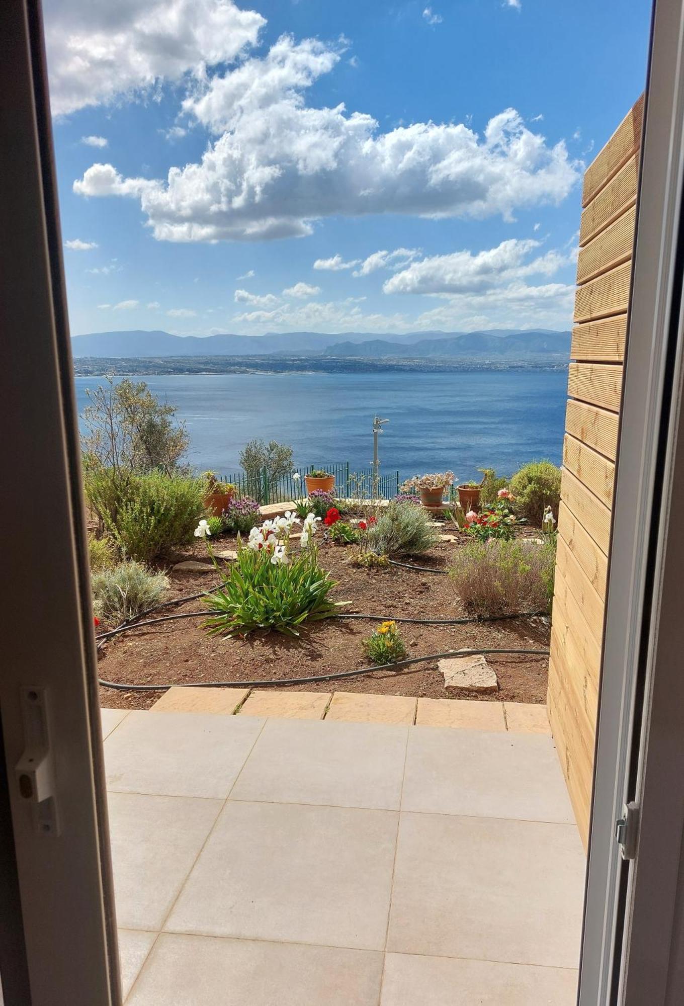 Aegean View Villa Loutráki Exteriér fotografie